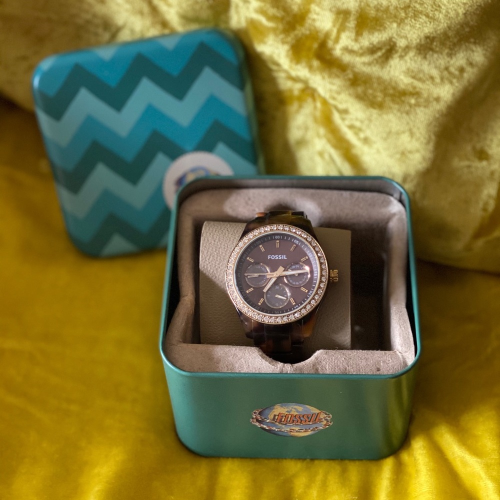 Fossil tortoise shell watch